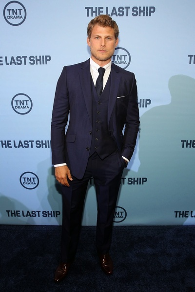 特拉维斯·范·文克的写真