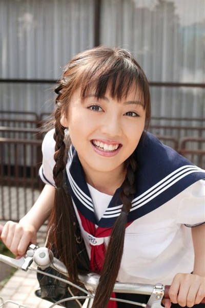 泽井美优的写真