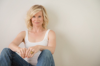 梅琳达·佩吉·汉密尔顿的写真