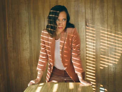 劳伦·施密特的写真