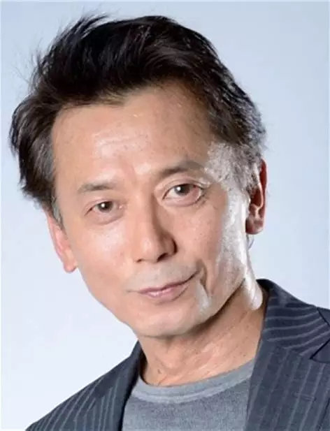 入江崇史的写真