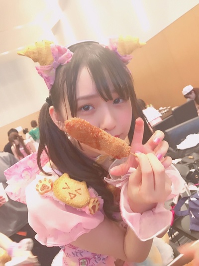 三品瑠香的写真