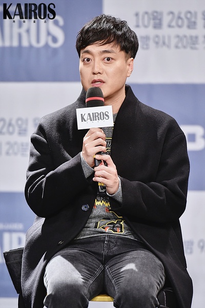 朴胜宇的写真-朴胜宇导演Kairo化时...