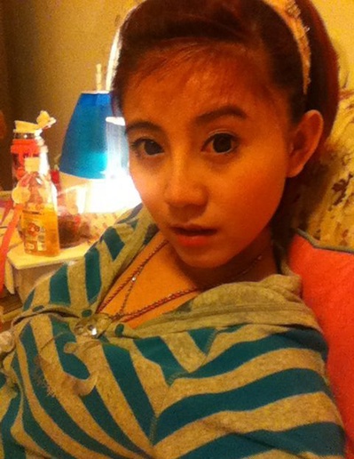 闪媛媛的写真-自拍