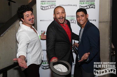 尤里·沙尔达罗夫的写真