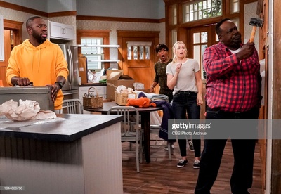 希·麦金尼的写真