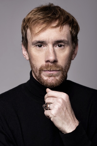 丹尼尔·佩雷兹·普拉达的写真