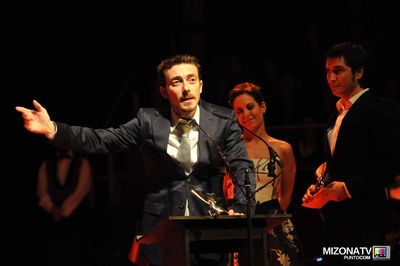 维克托克拉维霍的写真-Víctor Clavijo y Car...