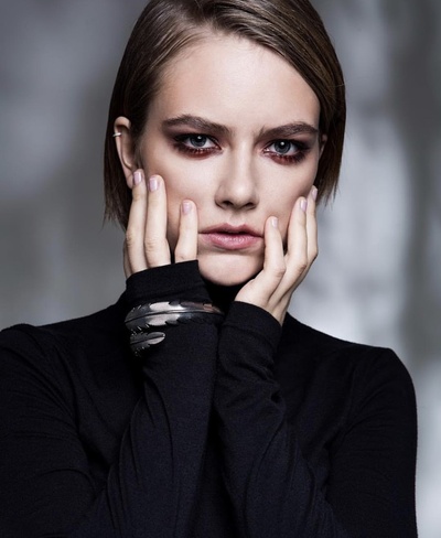 伊丽莎维塔·科诺诺娃的写真