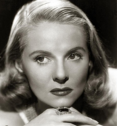 安·托德的写真