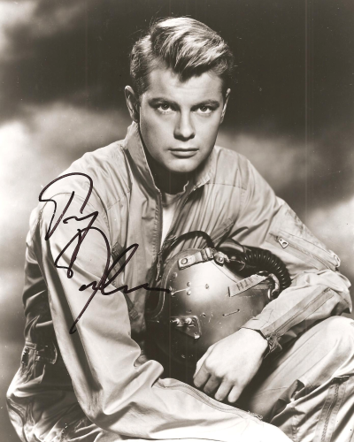 特洛伊·多纳胡的写真