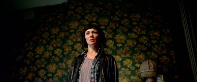 菲奥娜·奥肖内西的写真-utopia s01e3