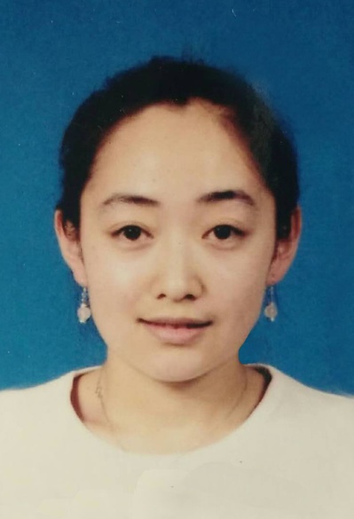 佟岩的写真-编剧佟岩