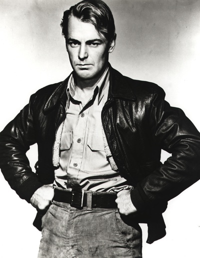 艾伦·拉德的写真