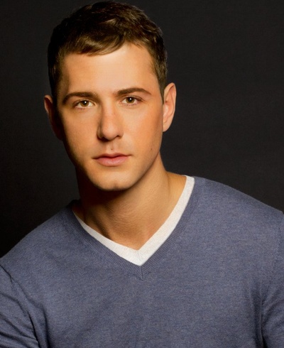 乔纳森·柴可夫斯基的写真