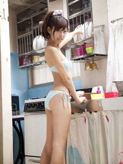 橘柚里佳的写真