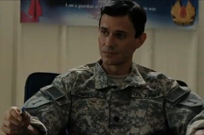 克里斯蒂安·卡玛戈的写真-拆弹部队