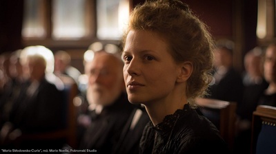 卡罗利娜·格鲁什卡的写真-Karolina Gruszka in M...