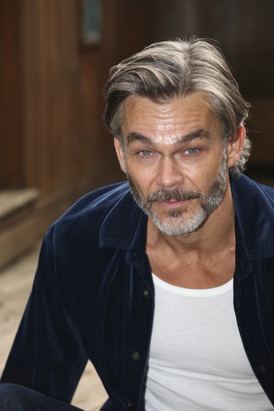 吉姆·谢尔德的写真