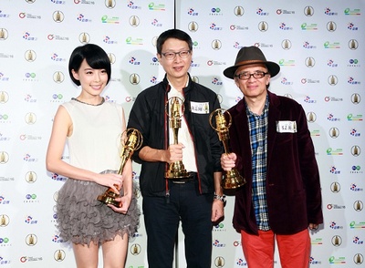 黄志翔的写真-《小孩大人》李康宜、...