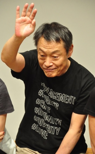 大鹰明良的写真