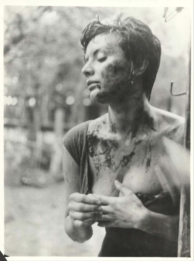 伊莎贝尔·莎露妮的写真