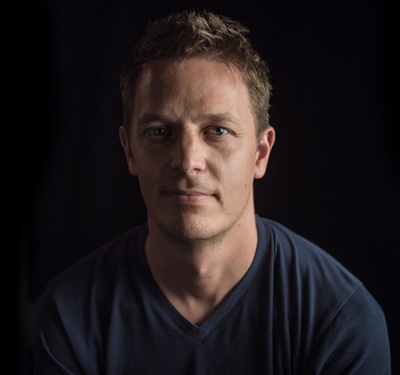 布瑞恩·奥克斯的写真