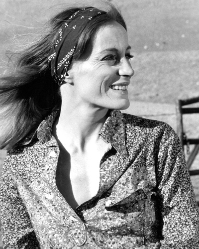 卡丽·斯诺格丽丝的写真