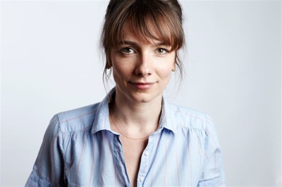 朱莉-安妮·罗斯的写真