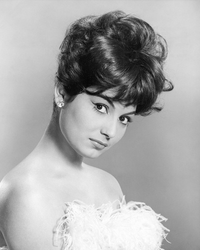 罗莎娜·斯基亚菲诺的写真