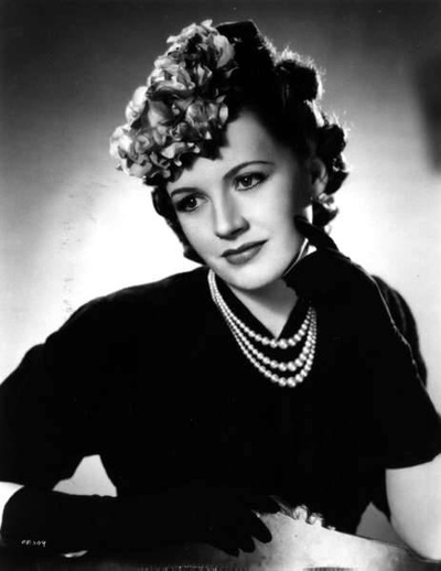 菲利丝·卡沃特的写真