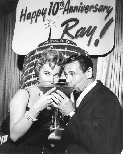 洛拉·奥尔布赖特的写真