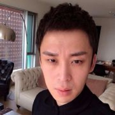 王岩的写真-https://weibo.com/p/1...