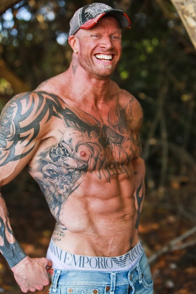 罗布·阿切尔的写真