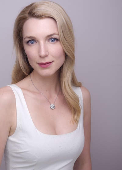 坦尼亚·诺兰的写真