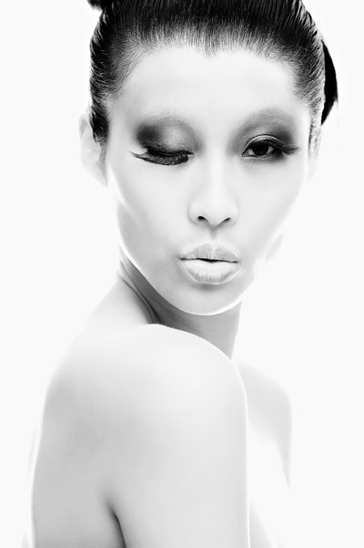 任霏的写真-任霏广告图片