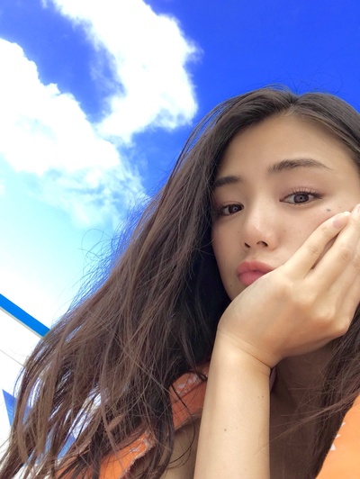 片山萌美的写真