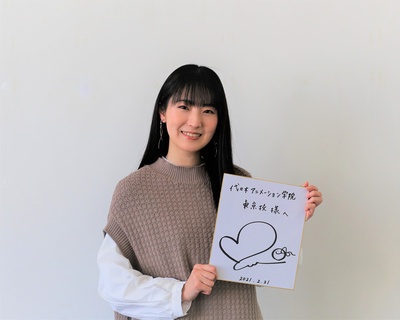 石川由依的写真-石川由依