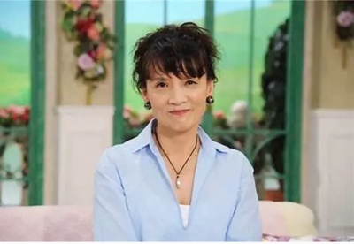 根岸季衣的写真