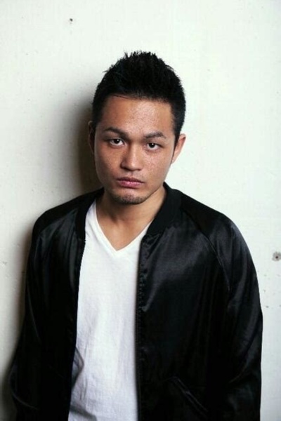 阿部亮平的写真