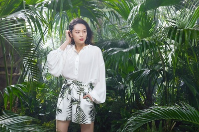 清野菜名的写真-H&M 「GOLDEN PAS...