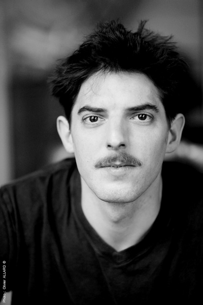 达米安·勃纳尔的写真