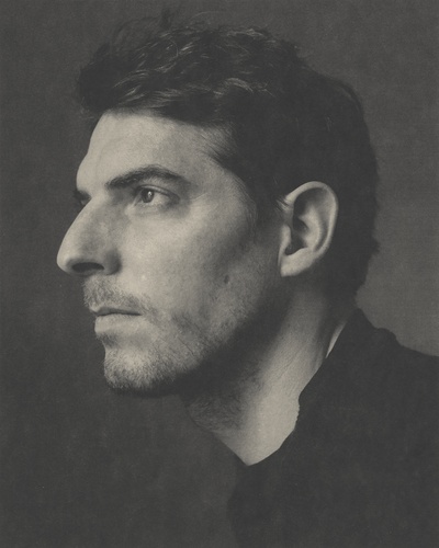 达米安·勃纳尔的写真-by James Weston