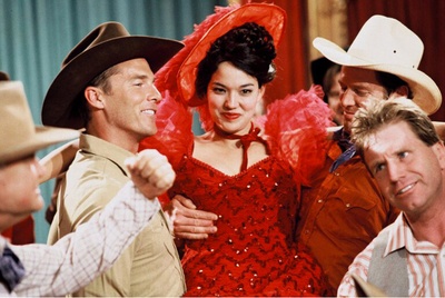 安娜·比勒的写真