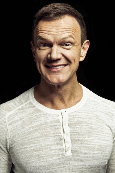 采扎里·帕祖拉的写真