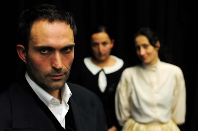 马斯洛·阿兰瑟的写真-La señorita Julia the...