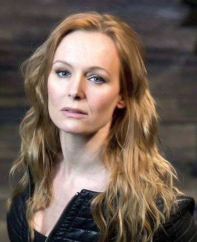 娜娜·克里斯汀·马格努斯多尔的写真