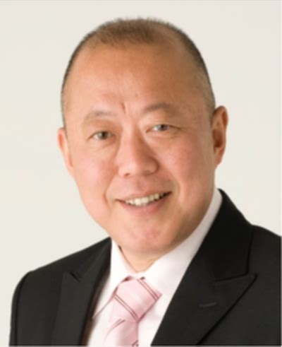 六平直政的写真