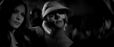 罗马·沙丹璐的写真