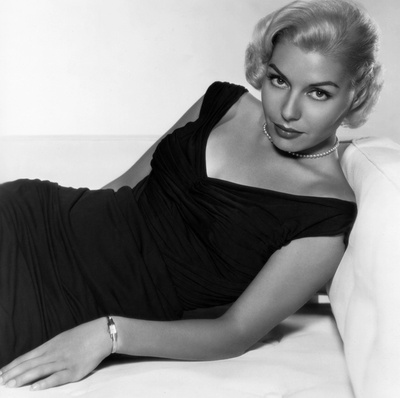 帕斯托雷·罗里的写真